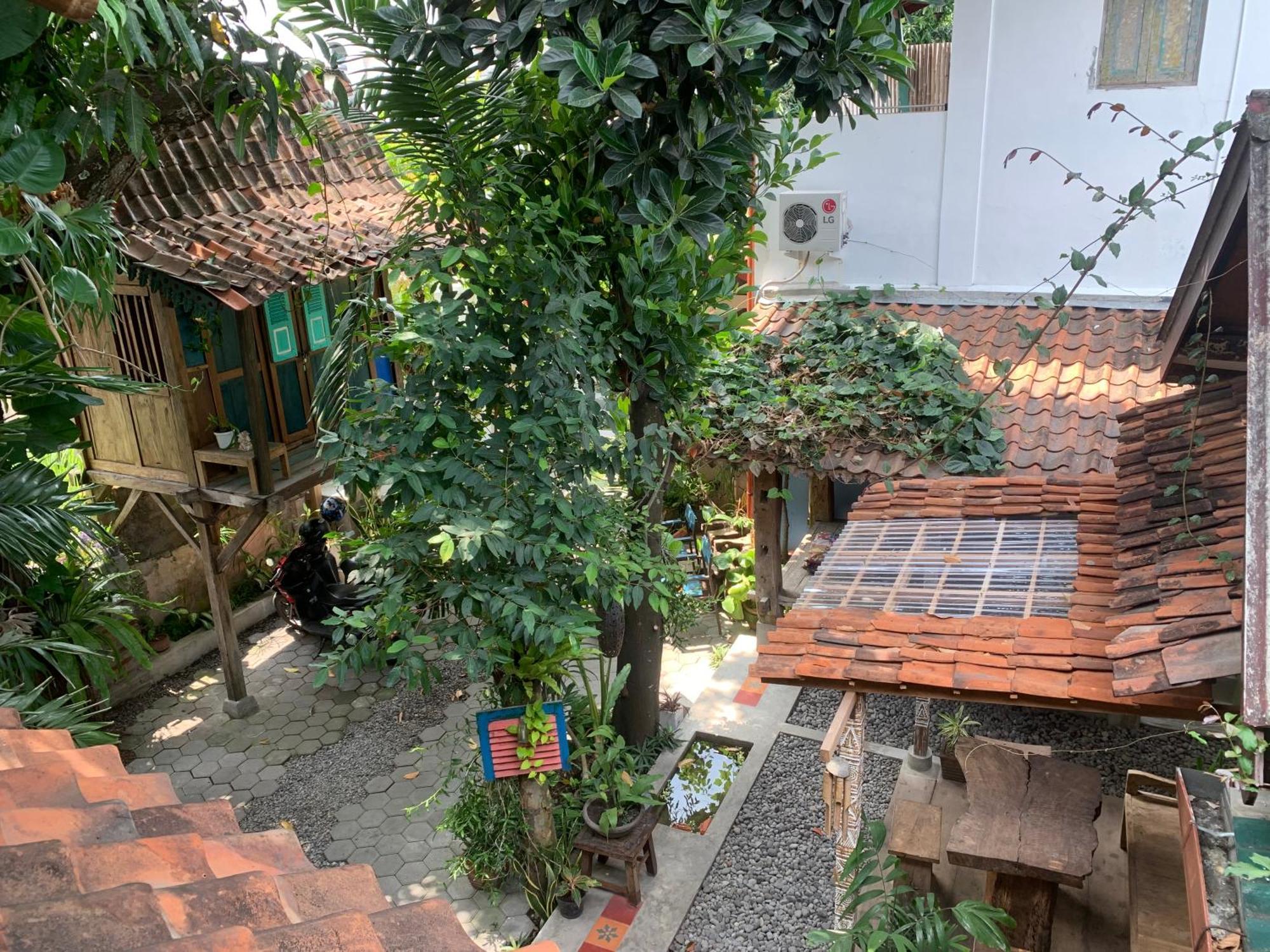 Nextdoor Homestay Yogyakarta Exterior foto